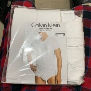 Calvin Klein Men Cotton V Neck 3 Pack